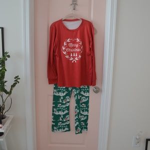 Merry Christmas Red and Green Long Sleeve Pajamas